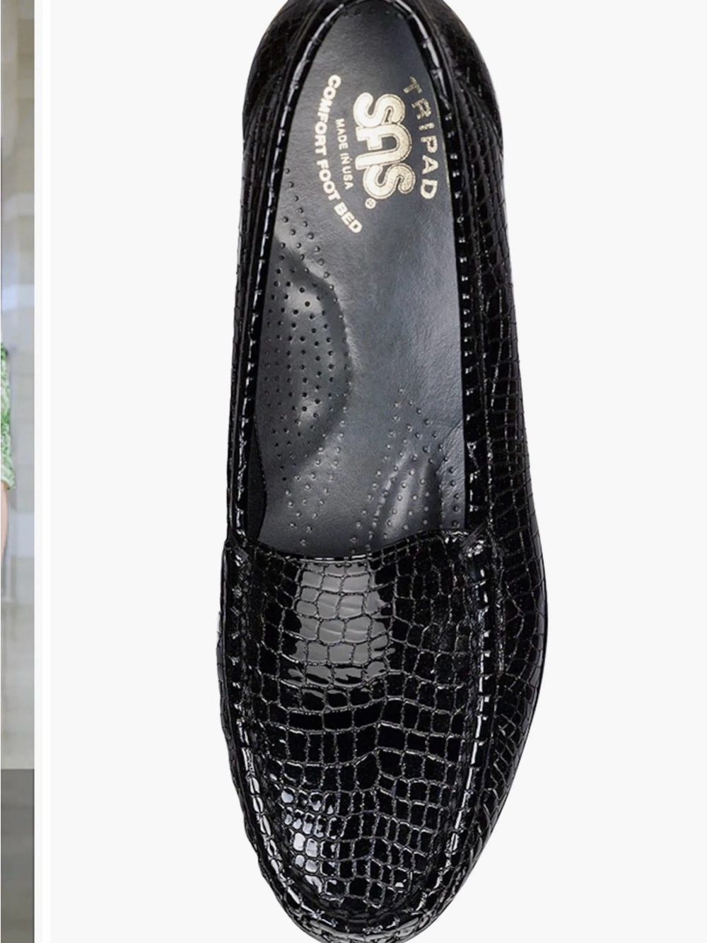 SAS Simplify Women's Black Croc-Embossed Slip-On Loafer